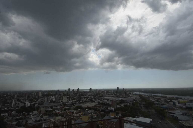 El calor no cesa y se esperan tormentas en la región centro del país. Archivo/Mauricio Garín.