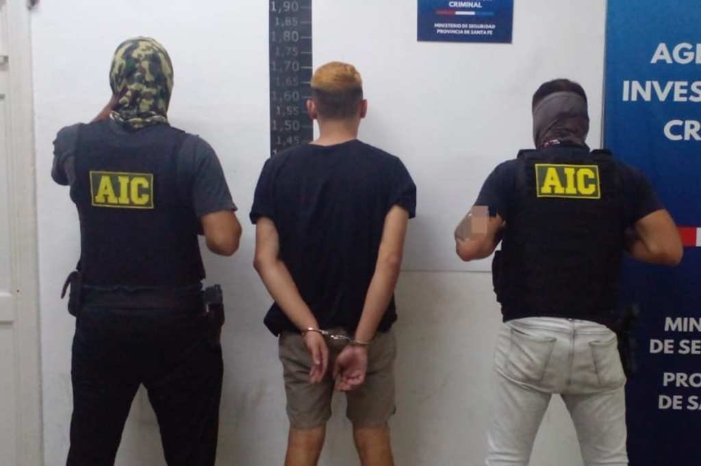 El joven de 19 años fue detenido este viernes en una estación de servicio dentro de la investigación por el asesinato de Mauricio Cordara. Gentileza.