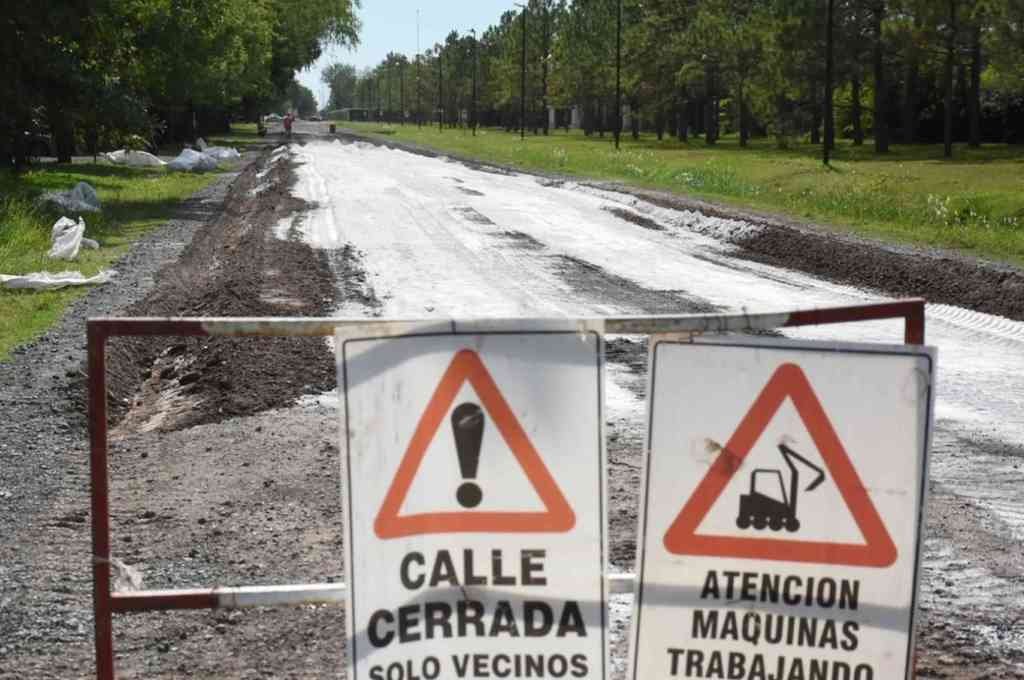 La obra comenzó en la esquina de B. Houssay y Los Tizones donde