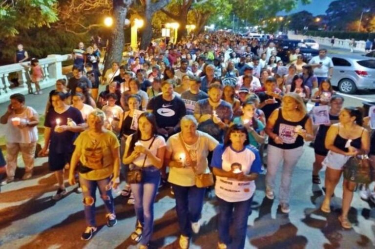 'No tenemos que dejar de juntarnos a pedir justicia'