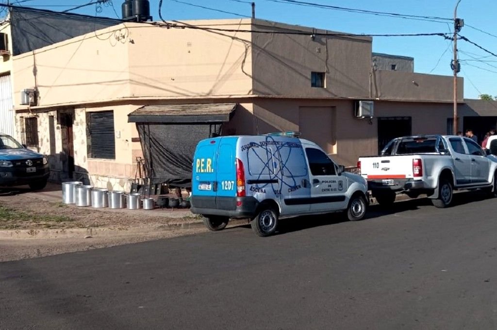 La ferretería fue allanada