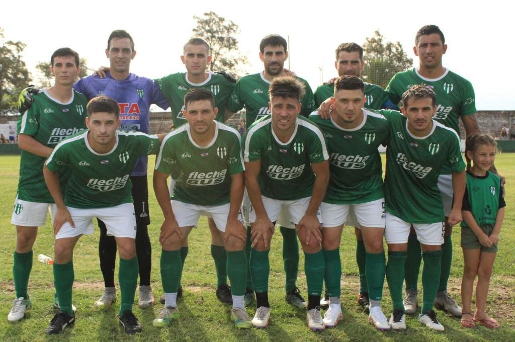 Oro Verde fue uno de los cinco representantes de la Liga Paranaense de Fútbol que clasificó a la segunda fase. Juan Manuel Fernández