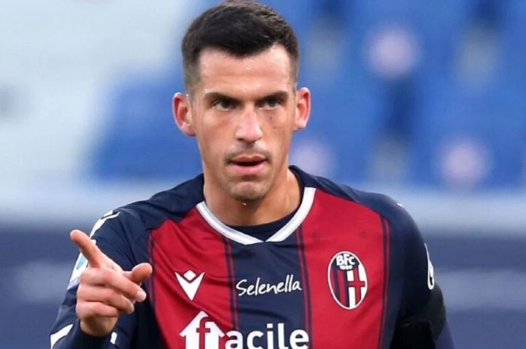 Paz jugó en Bologna de Italia entre 2018 y 2021. Gentileza