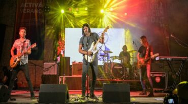 La Mancha de Rolando cerró la tercera noche de Música en el anfiteatro.