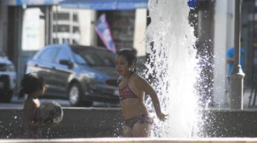 Las altas temperaturas se mantienen el segundo mes del año. Archivo.