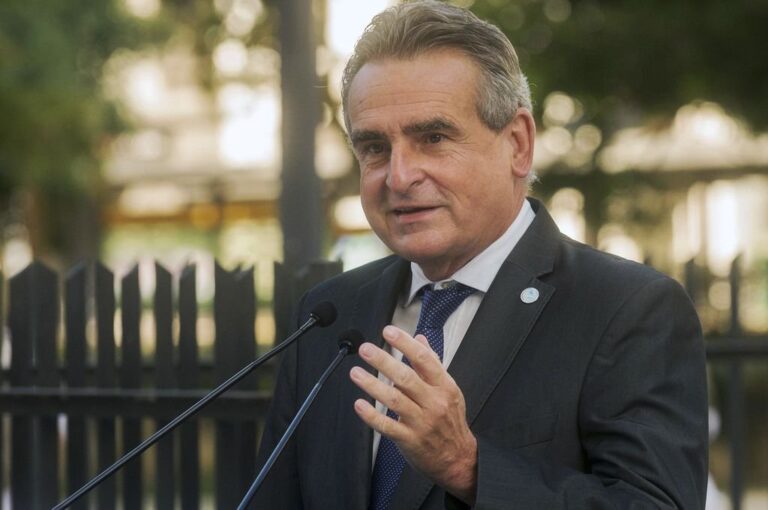 En declaraciones a la prensa