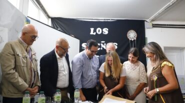 Se presentaron dos ofertas para la ejecución de los trabajos las empresas Delarosa Leticia Natalia y Nardelli Luis Alberto SH