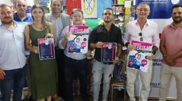 Autoridades y dirigentes que estuvieron en la presentación. Gobierno de la Provincia
