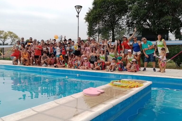 Parte de los participantes de Acciones de Verano celebró el cumplimiento de otro ciclo. Luis Gómez