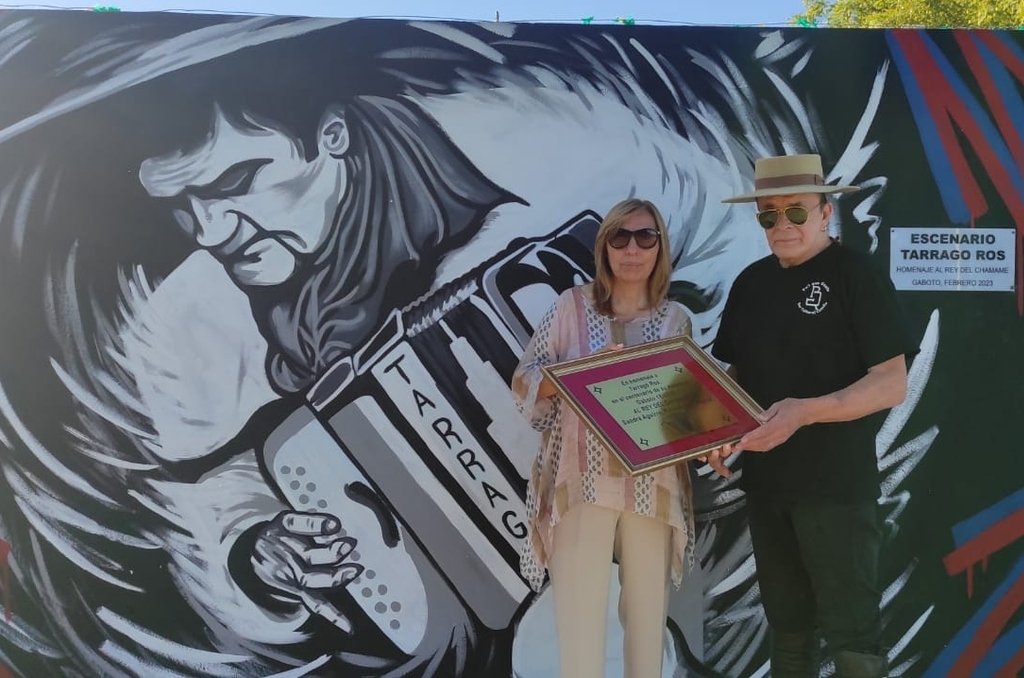 En el Paseo Ribereño el legendario artista chamamecero Antonio Tarragó Ros descubrió una placa recordatoria en memoria de su padre