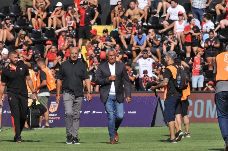 Fue 1 a 1 en el Centenario ante Huracán. Mirador