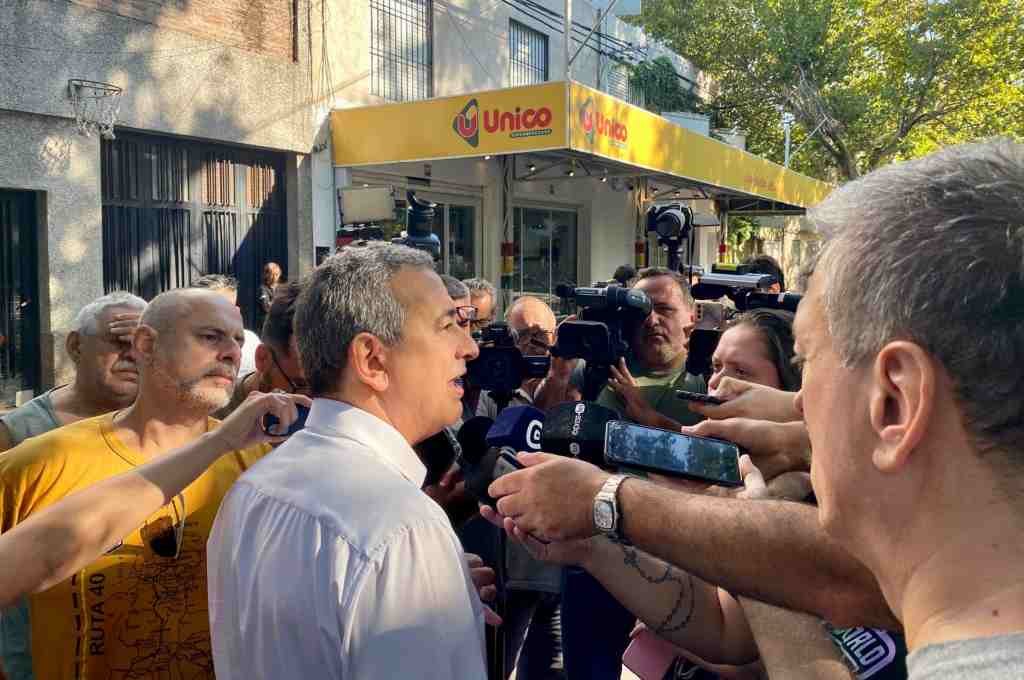 El intendente rosarino fue hasta el lugar del hecho. Marcelo Manera.