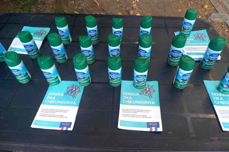 El Ministerio de Salud distribuye repelente para prevenir la enfermedad. Mirador Provincial.