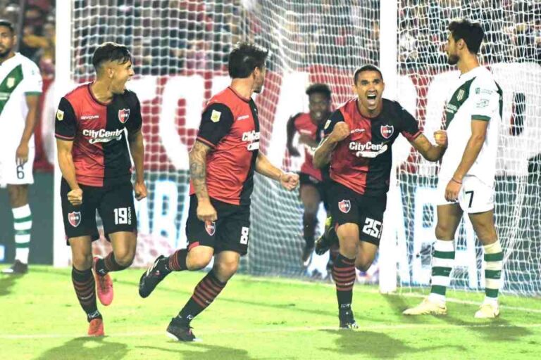 Newell's necesita ganar en el Coloso como la última vez ante Banfield. Archivo.