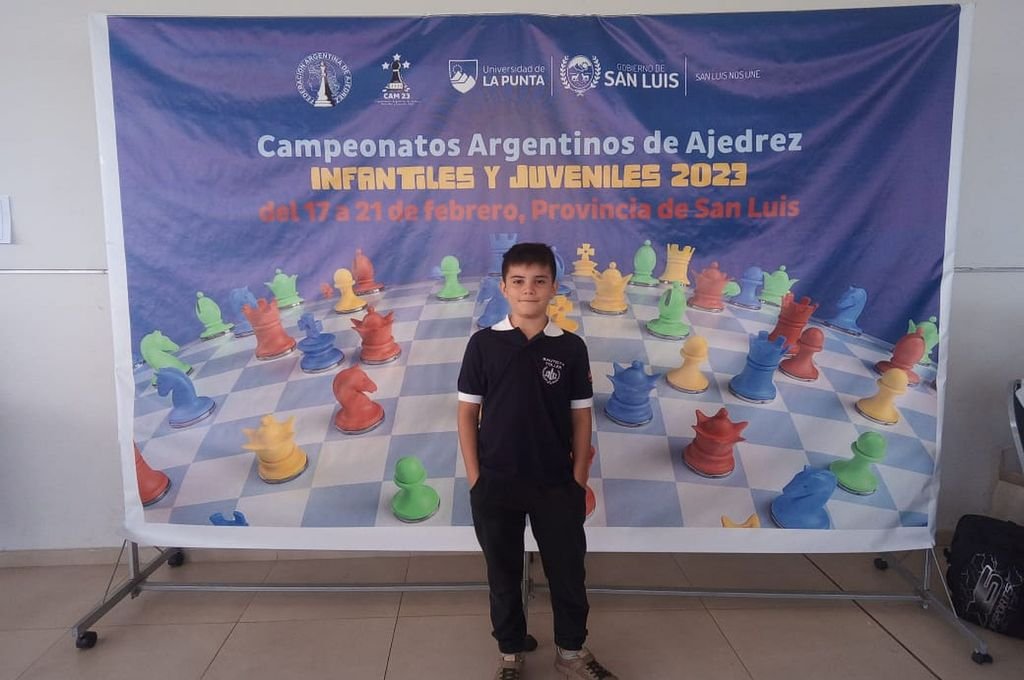 Con 10 años Bautista Toller asoma como una gran figura del ajedrez. Ya ganó el Nacional de la categoría en San Luis.