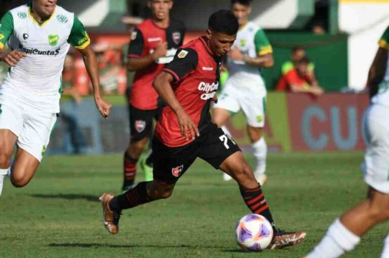 Newell's festeja de local y sufre de visitante. Archivo.