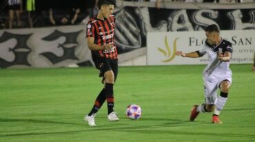 Levato lamentó el hecho de no sumar de a tres puntos en Mendoza.