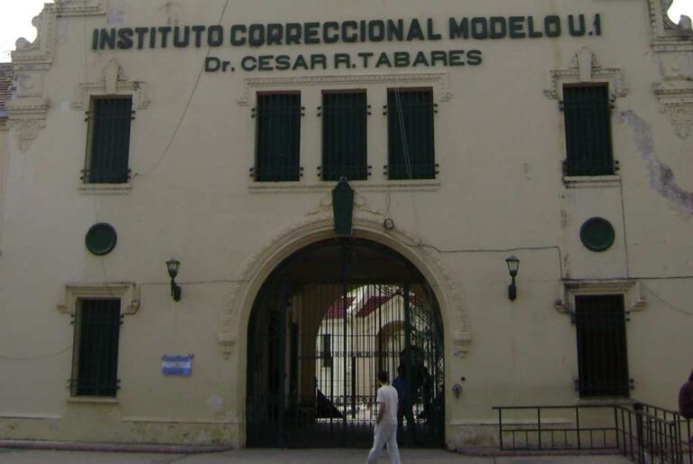 La cárcel de Coronda atraviesa un difícil momento de hacinamiento y complejidad. Archivo.