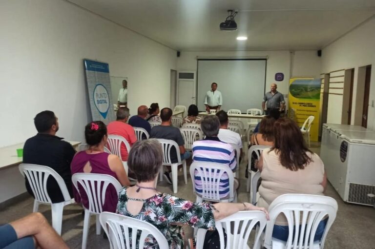 Con la participación del presidente comunal
