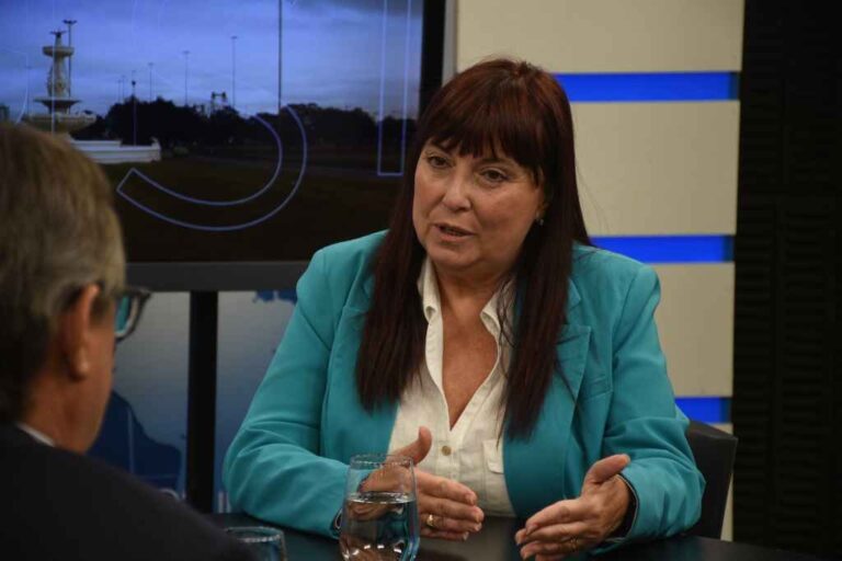 La ministra de Gobierno