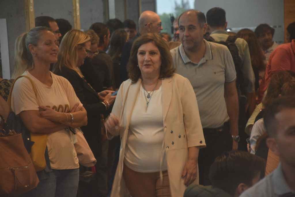 La presentación estuvo a cargo de la ministra de Educación