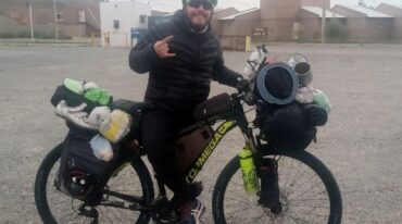 El viaje de Kevin Merlo Florentín comenzó en La Paz y terminará en Ushuaia