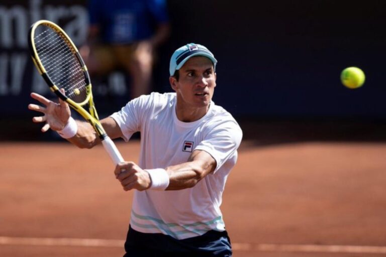 Facundo Bagnis sólo pudo conseguir dos games en el partido ante el número 1 del mundo. Archivo.