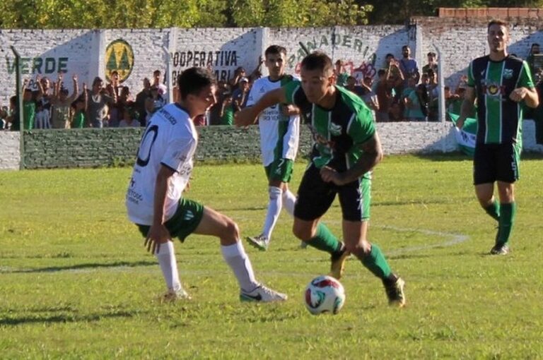 Achirense eliminó por penales a Oro Verde.
