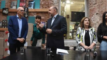 Debloc toma el lugar de Cantero