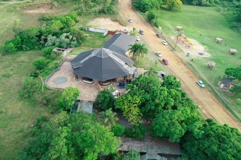 'El Parque San Carlos va a tener en el Hostal del Río un centro de interpretación de la naturaleza y un centro de visitantes'
