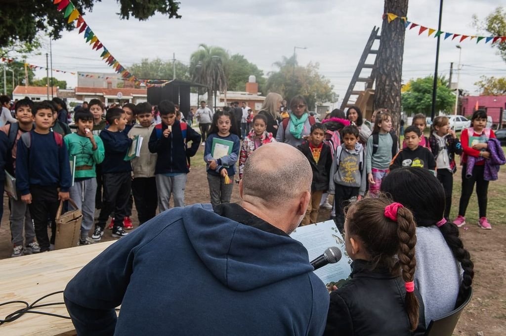 Durante la semana pasada se realizaron diversas actividades de promoción de la lectura. Gentileza Municipalidad de Paraná