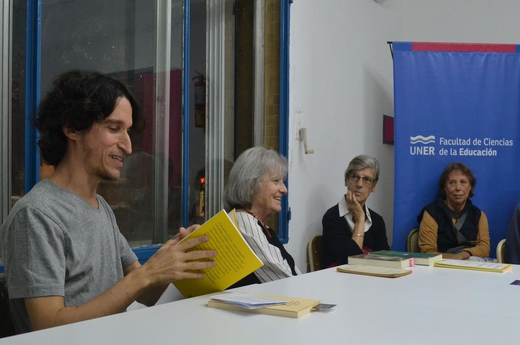 El homenaje al escritor y periodista Roberto Arlt quedó plasmado en la sala de lectura que lleva su nombre. Aldana Badano