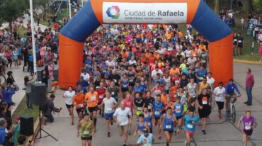 "Habrá obsequios para todos los que se sumen a la Maratón kids e importantes premios para las demás distancias. Está toda la familia invitada a disfrutar del aire libre y el deporte"