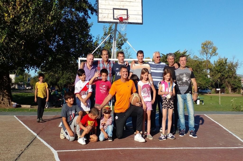 Chicos y grandes
