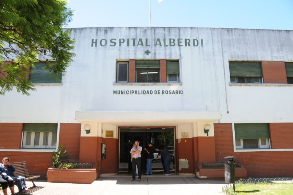 El hombre falleció en el hospital Alberdi. Archivo.