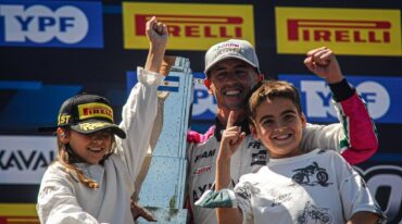 La última vez que TC2000 corrió en Rosario fue el 13 de marzo de 2022 con victoria en la final de Leonel Pernía (Renault Fluence)