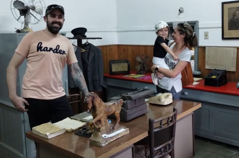 'El museo estuvo parado desde antes de la pandemia. Los edificios centenarios si no tienen el mantenimiento adecuado empiezan a deteriorarse. Junto a Viviana Gorosito y Marisa Layana