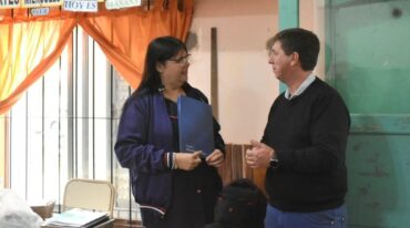 "Además visité el Jardín de Infantes N° 124 'Mauricio Franck' y me reuní con integrantes de Cáritas Franck
