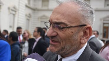 En el proyecto se designa al Ministerio de Ambiente y Cambio Climático como autoridad de aplicación del Programa que se crea
