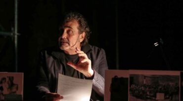 Dentro del problema del escritor del interior cuyos libros suelen quedar ligados a la jurisdicción de su propia provincia