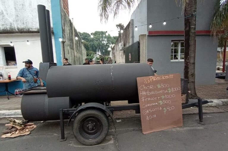 Los puestos en la calle vendieron todo.