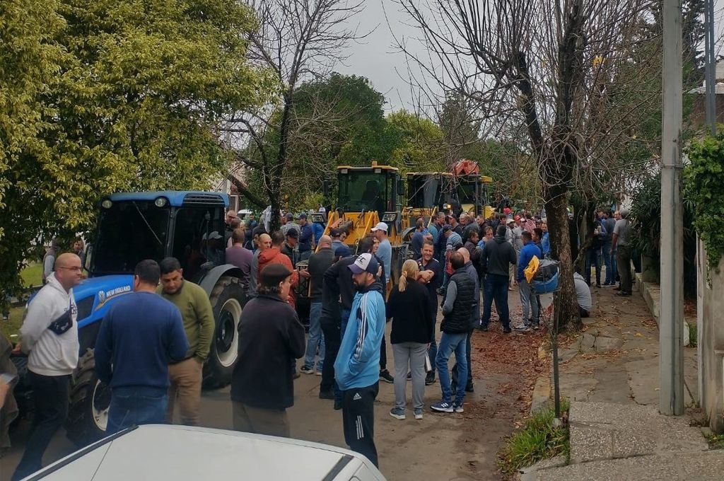 Con vehículos que se utilizan para trabajar
