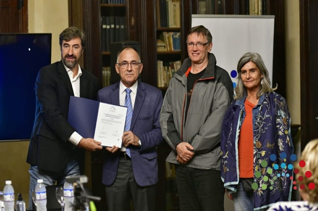 El libro de Artucio fue también presentado en la Cámara de Diputados de Entre Ríos.