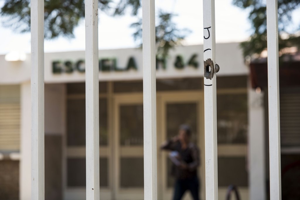 Las balaceras pasaron a ser moneda corriente en Rosario. Y las escuelas empezaron a ser blanco de los tiratiros. Marcelo Manera