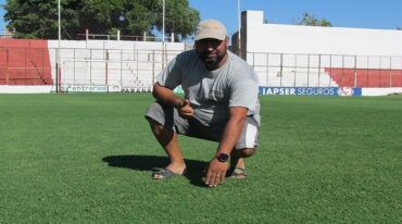 Martín Gentile trabajará en el campo de juego del Estadio Grella