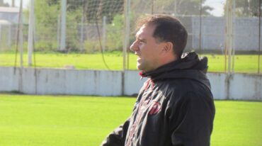 Walter Otta se juega el cargo ante el Tricolor. Foto: Gabriel Obelar