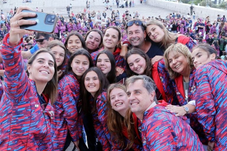 'Entendemos que los clubes de barrio cumplen un rol fundamental como espacios en los que todos los días convergen y se integran los actores de una comunidad