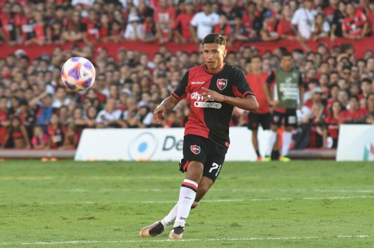 La última salida del Parque fue frente a Lanús y allí