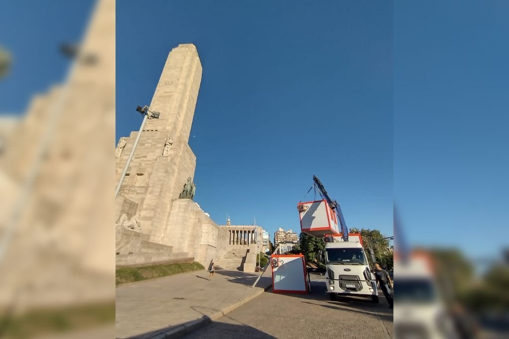 La restauración de la construcción icónica de Rosario quedará nuevamente en suspenso hasta que la Nación envíe los fondos que reclama la empresa. Gentileza.