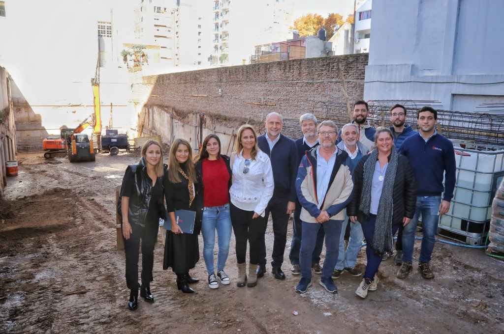 Perotti recorrió las obras de 'Salta 2141: Espacio Cultural y Educativo de la Memoria y la Música'. Gentileza: prensa Gobierno de Santa Fe.
